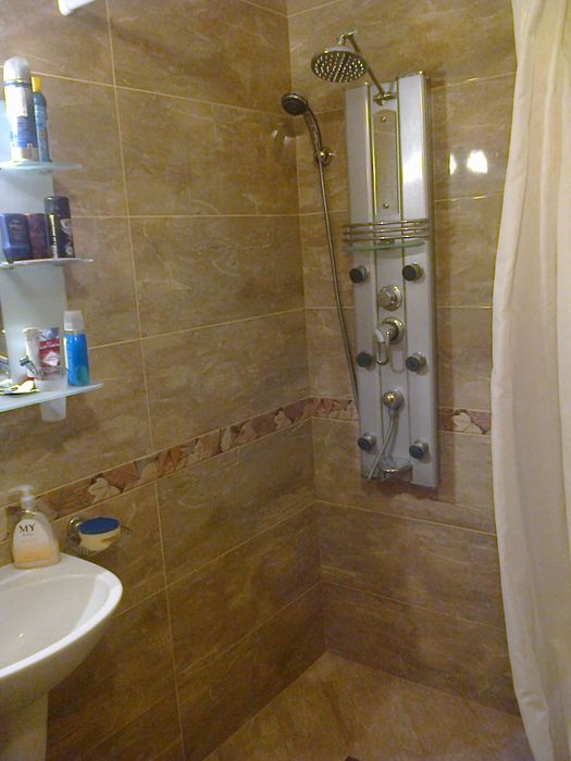 Отдава се студио под наем