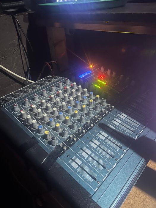 Музыкальная апаратура