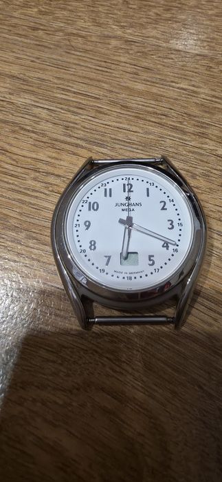Ceas Junghans mega