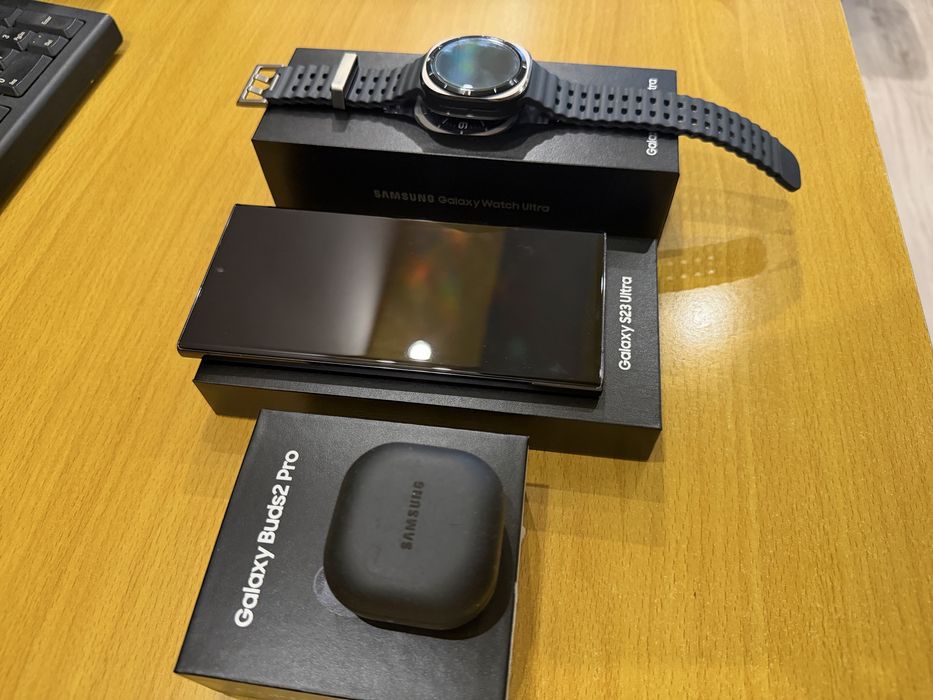 Samsung Galaxy System