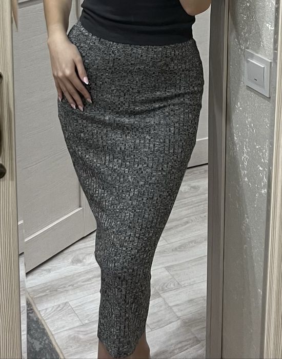 Продаю две юбки!