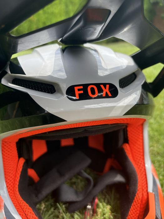 Каска fox v1 xs 2024
