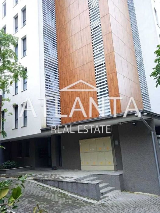 Продава се Двустаен апартамент в Варна, Бриз - 89 кв.м за 2304 €/кв.м - Снимка #6