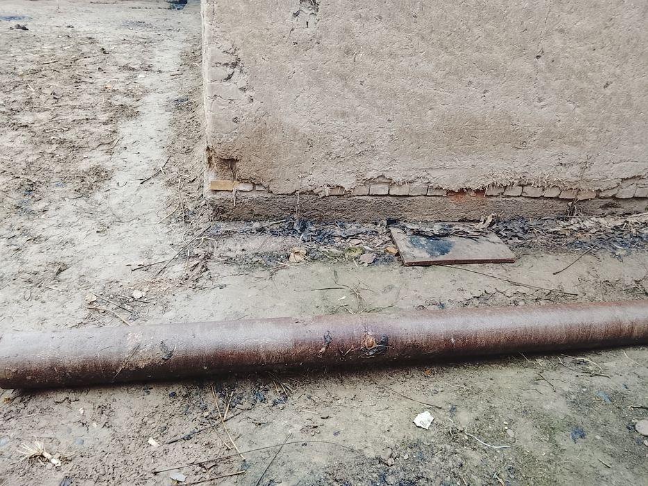 Truba bor chirimagan zor qoʻlda turibti