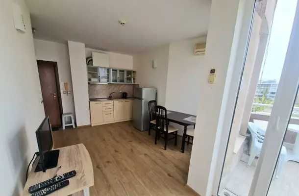 Продава се Двустаен апартамент в к.к. Слънчев бряг - 48 кв.м за 1250 €/кв.м - Снимка #1