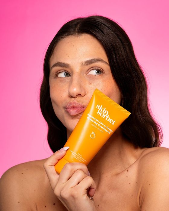 Squeeze Me Like an Orange Hydrating Cleansing Gel, нов