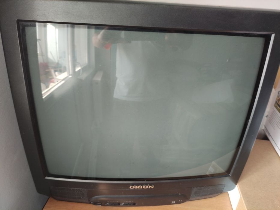 Vând televizor Orion diagonala 55 cm