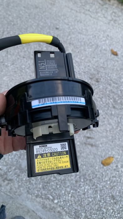 Лентов кабел Toyota Avenssi T27