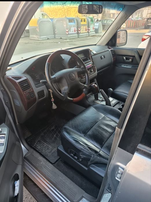 Pajero. 4×4  automata