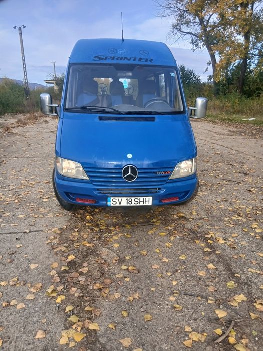 Vind mercedes sprinter an 2001 înmatriculat recent