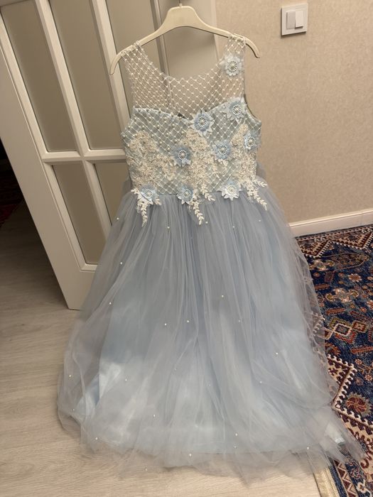 Платье детское красивое