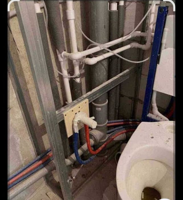 Сантехник мастер маке