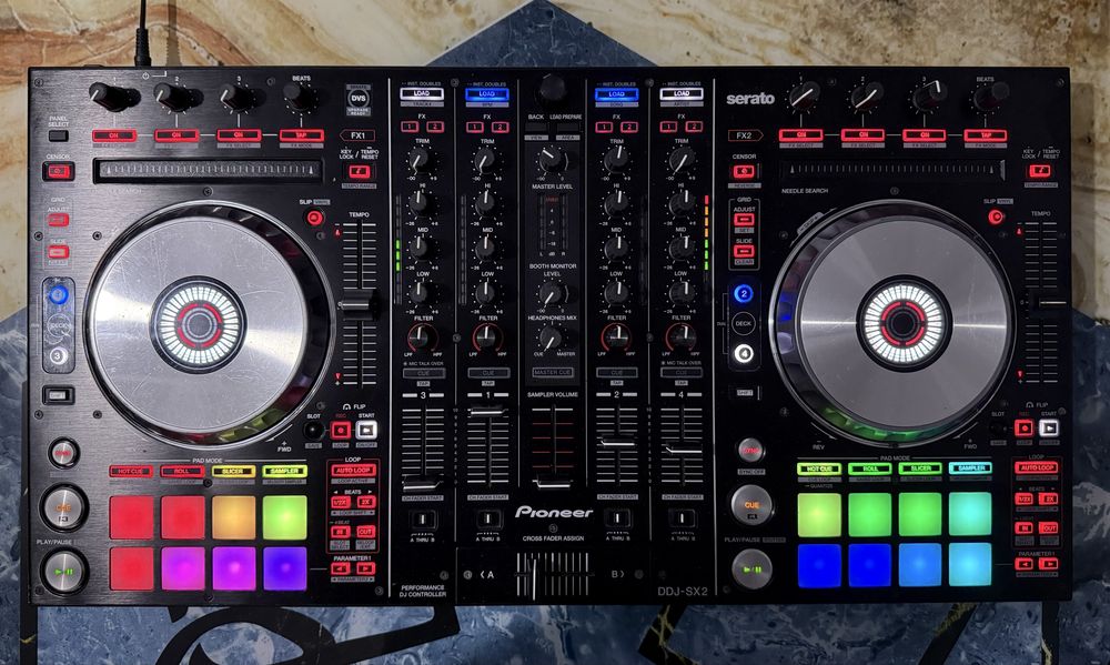 Consola DJ Pioneer SX2