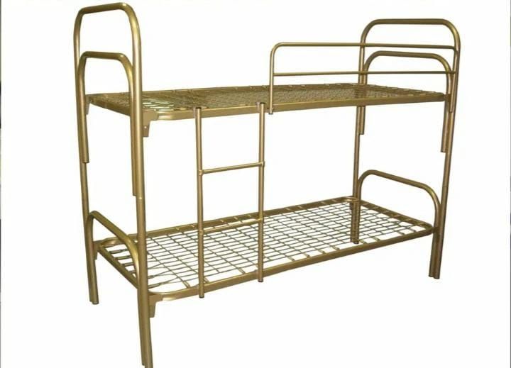 Железная кровать