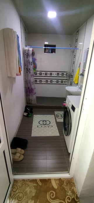 Keles kirof raddom kocha 3 sotix  5 xona