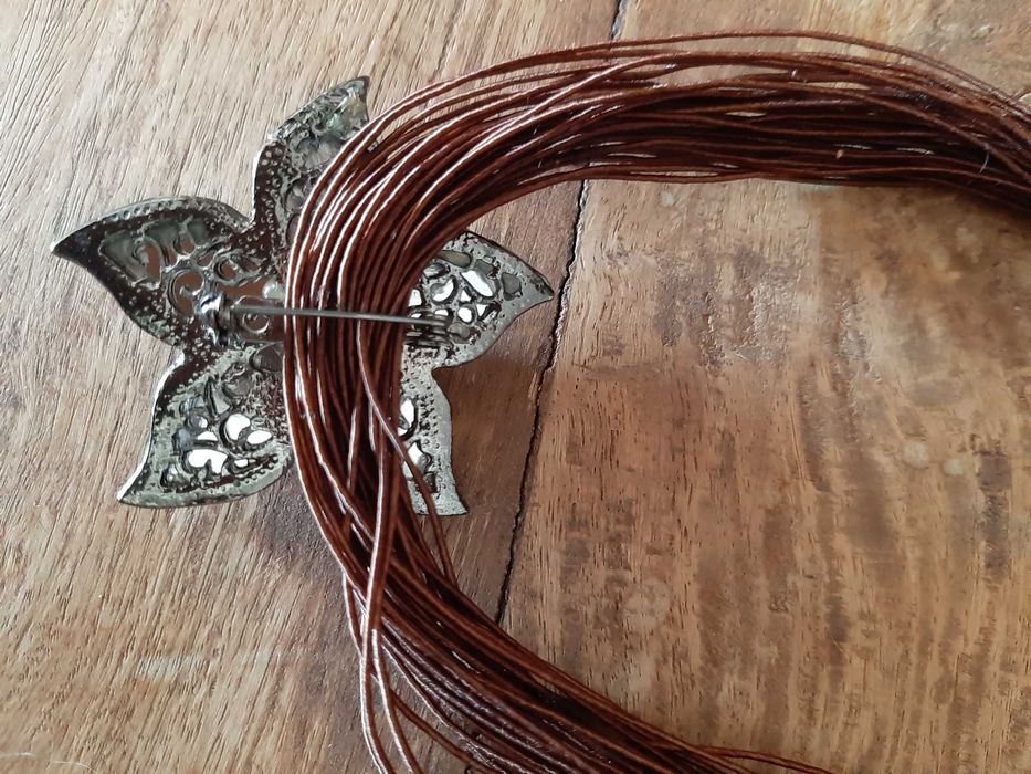 Красиво Колие Качествена бижутерия + БОНУС Гривна! НОВИ!