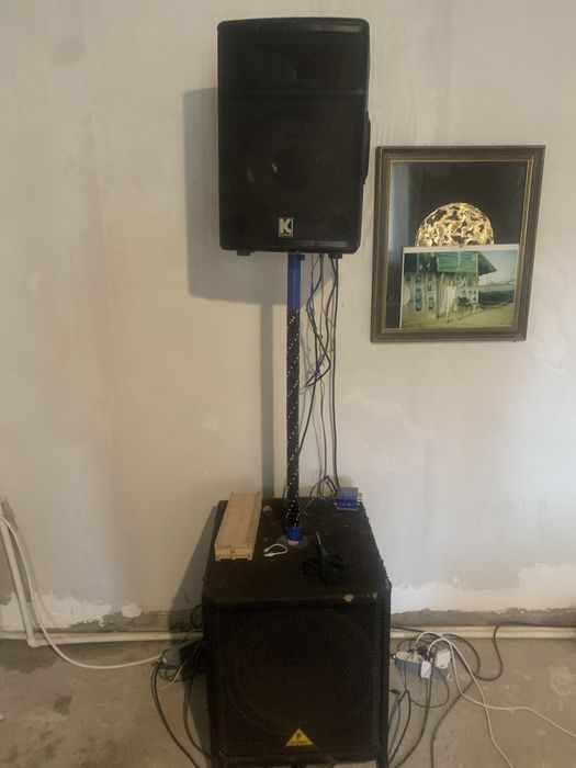 Vand boxe de putere mare sau schimb diverse