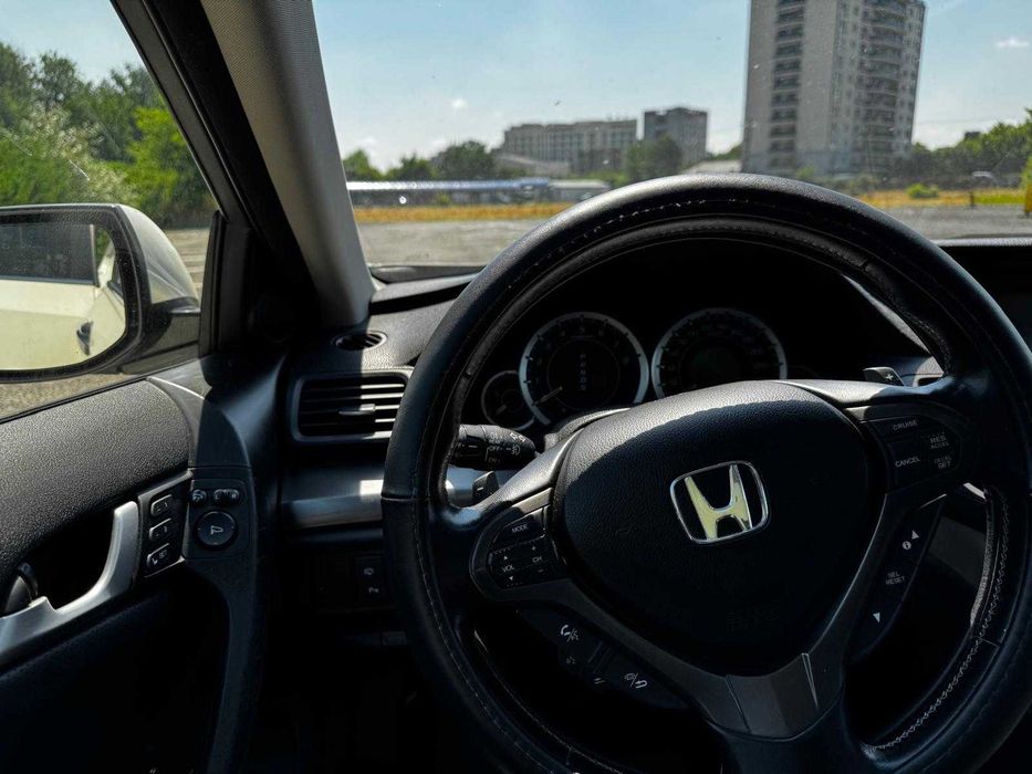Honda Accord executive AT 2.0 benzina