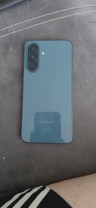 Продавам samsung A37
Цена 350€