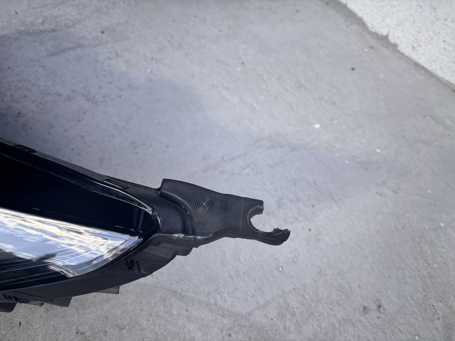 Far Led Hyundai Elantra CN7
