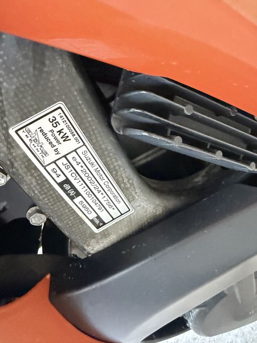 Suzuki GSX R 600 K8