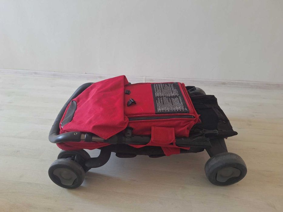 Бебешка количка Нуна