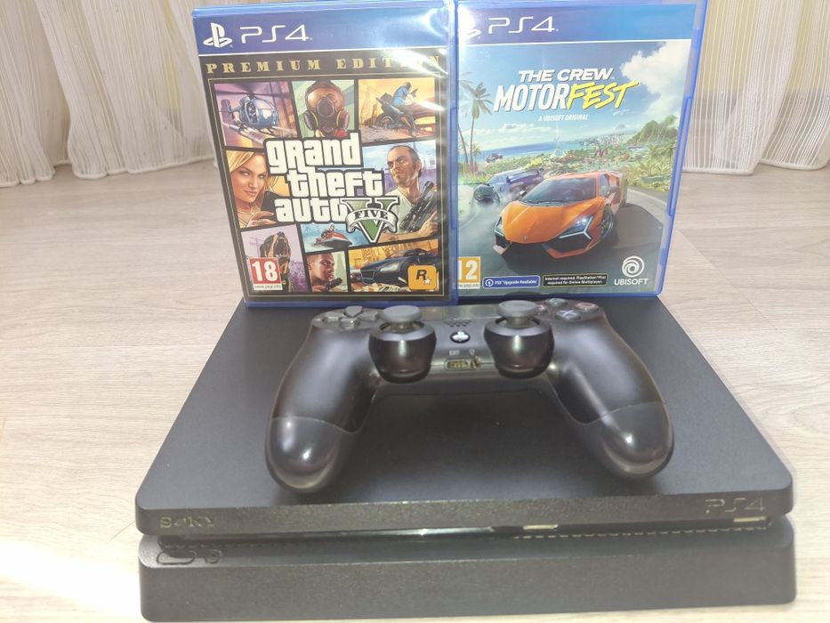 Ps4 slim 500gb с 2 игри