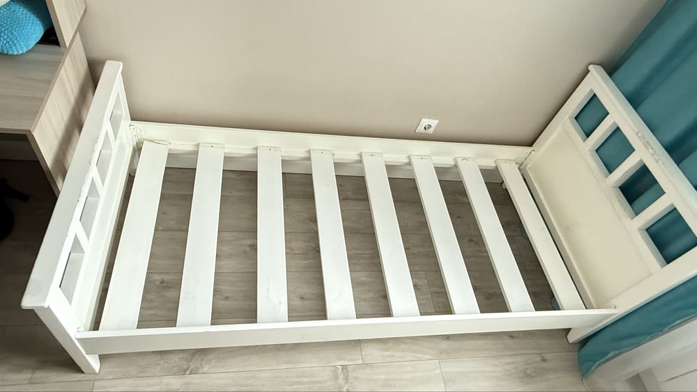 Продам детские кровати 2 шт.