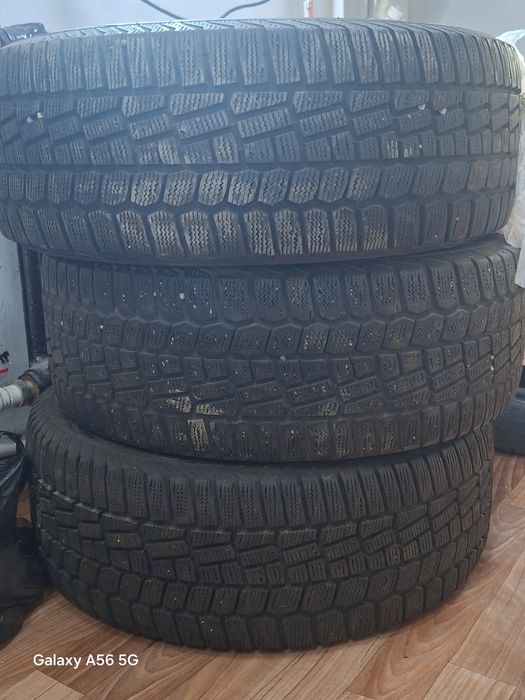 Продам резину липучка