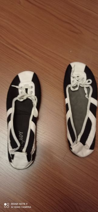 Обувь ботинки  женские , балетки