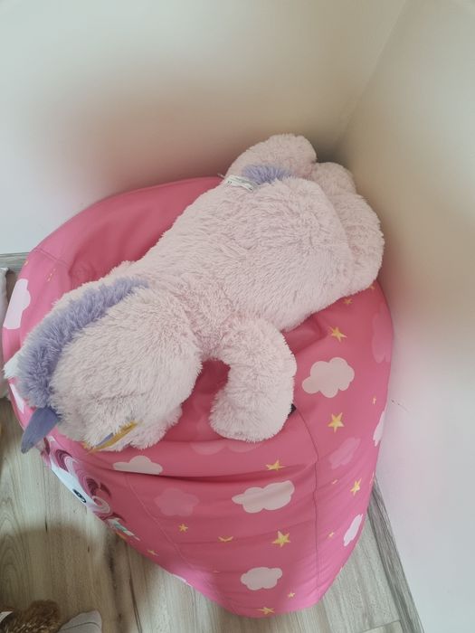 Голям плюшен еднорог