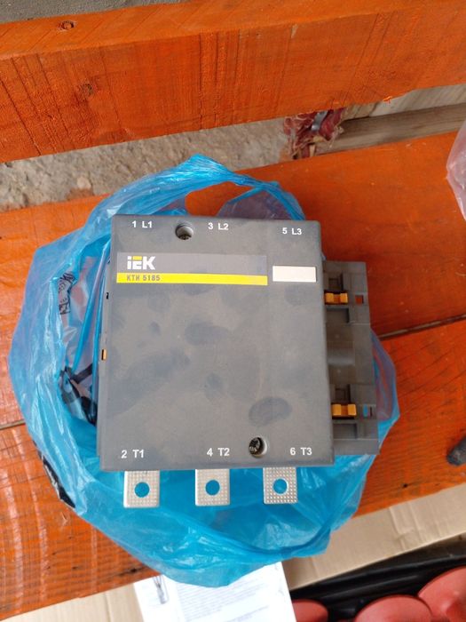 Магнитный пускатель (Контактор)