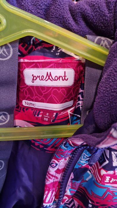 Продам зимний комбинезон для девочки б/у