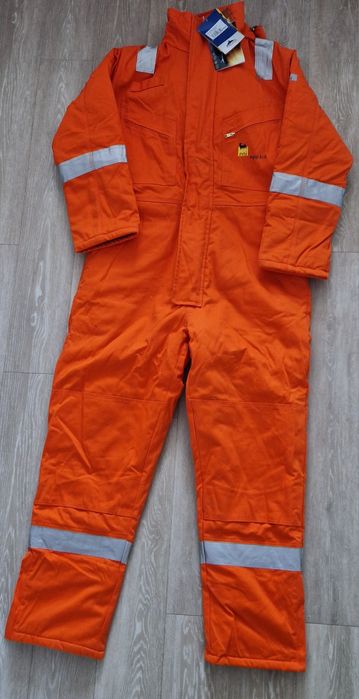 Зимний комбинезон