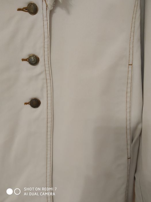 Женская джинсовая куртка