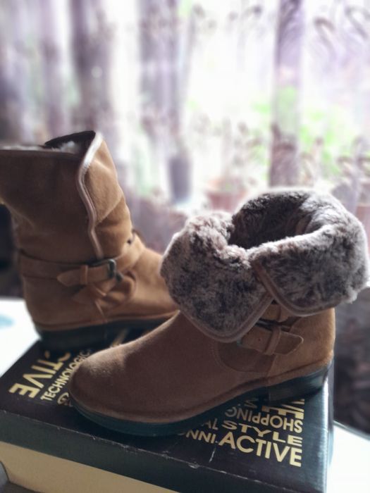 Продам обувь молодежную