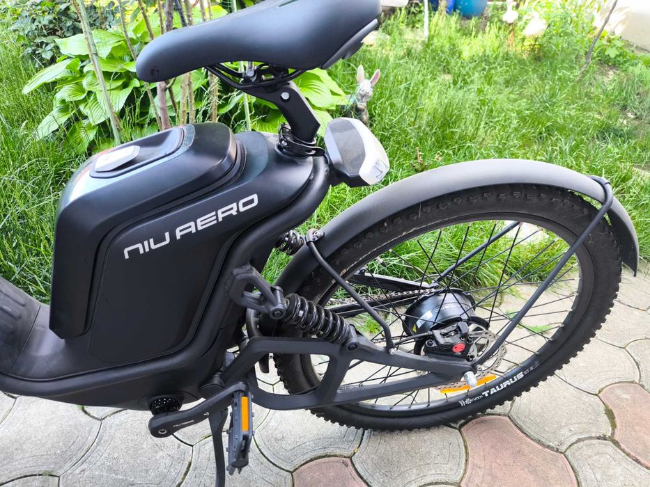 Bicicletă electrică NIU AERO 27800, 27.5”, Nouă, Autonomie 85 km