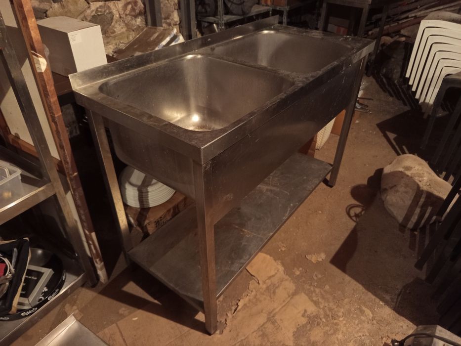 Алпаки мивки плотове рафтове