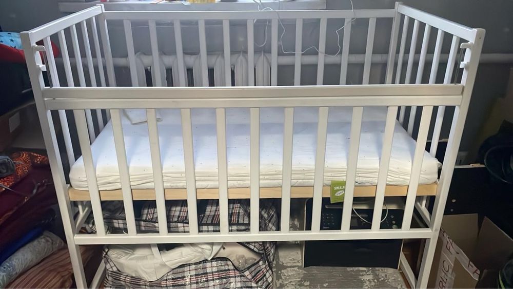 Продам детскую кроватку