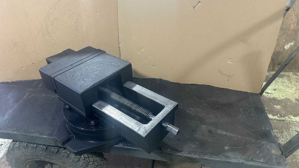 тисы станочные большие