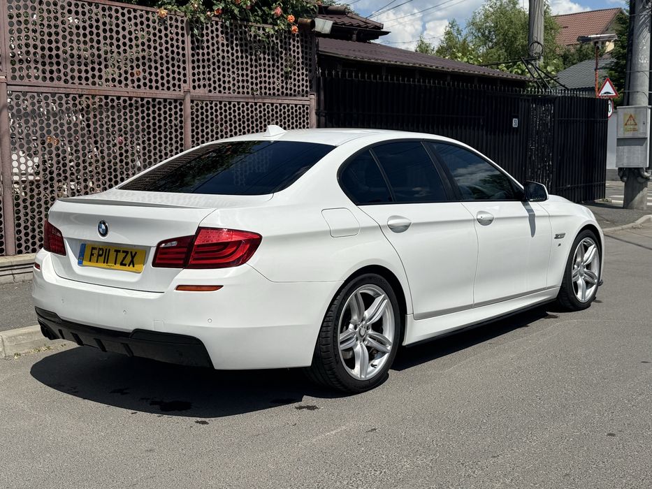 Dezmembrari bmw F10 520d M-Sport  fata completa usi bara capota far jante
