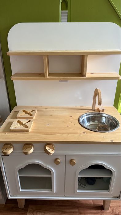 Продам детскую кухню