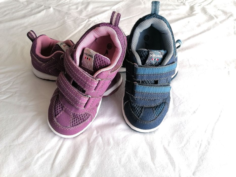 Продавам използвани детски обувки от 18 до 27 размер.