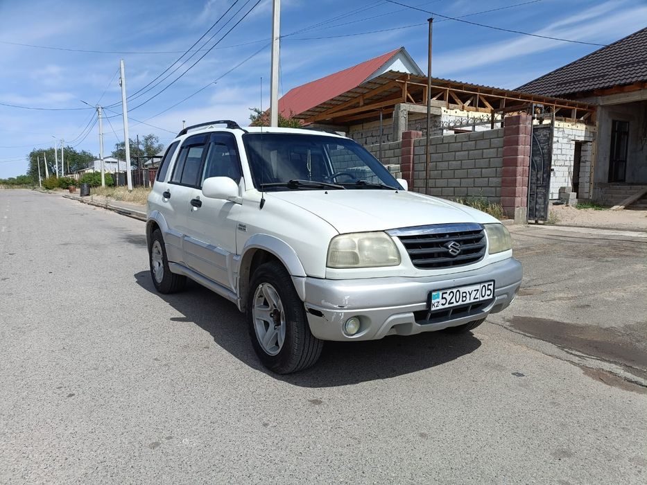 Продам срочно машину