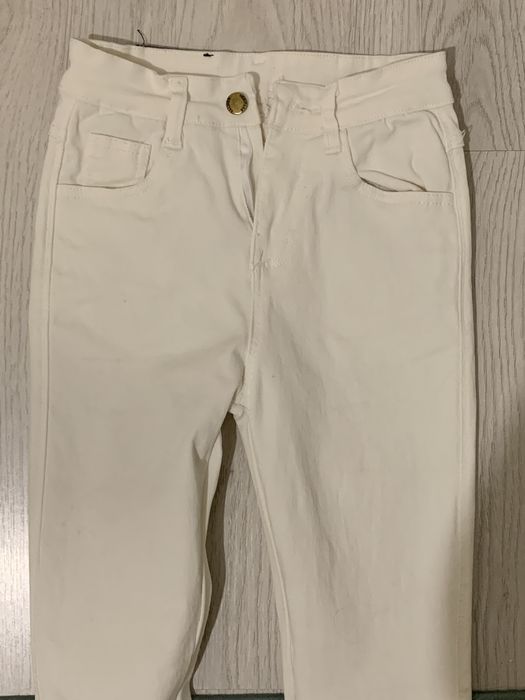 Продаю джинсы и шорты!