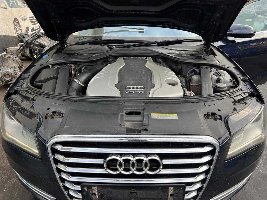 Dezmembrez audi a8 4h 3.0 cdta/bara fata a8/capota a8/far a8/stop a8/