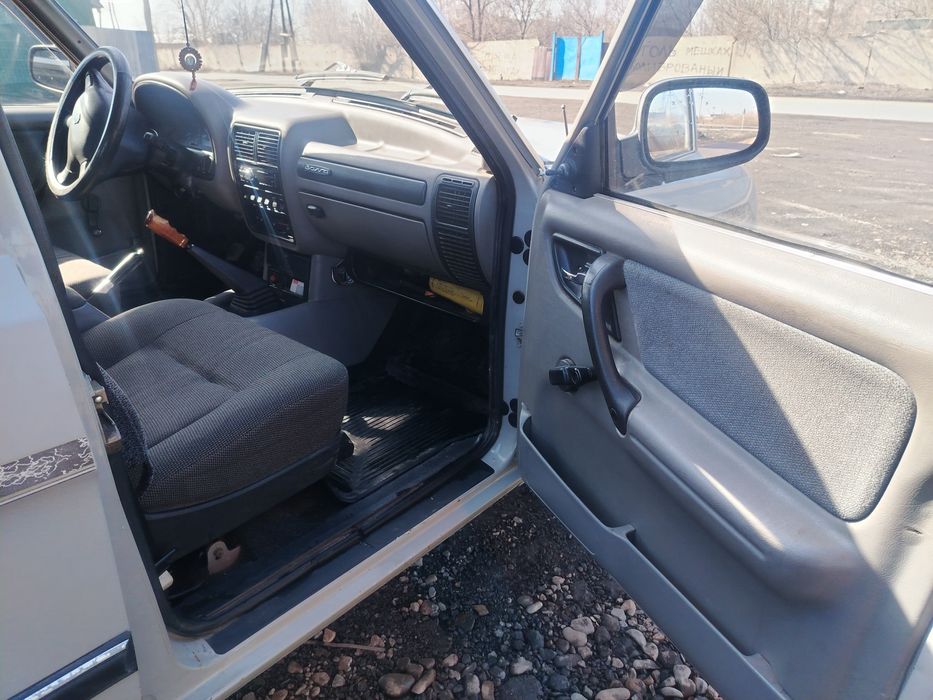 Продам автомобиль газ 3110(волга)