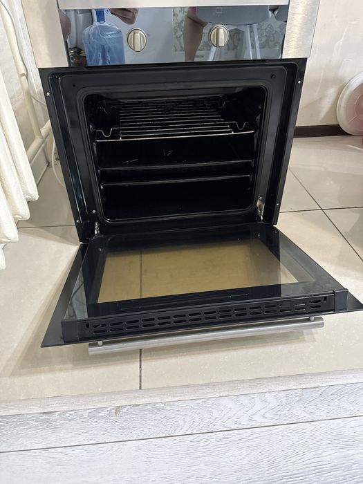 Духовой шкаф Hansa