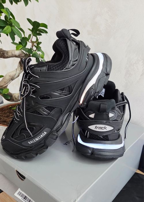 Adidasi Track Led