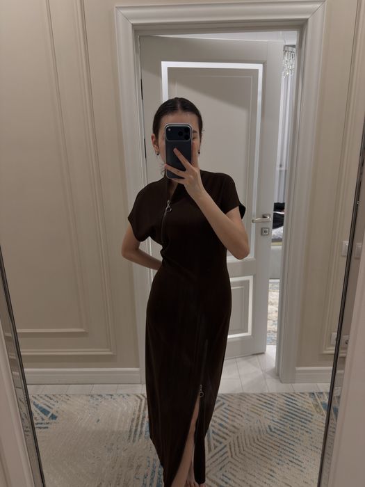 Продаю стильное платье